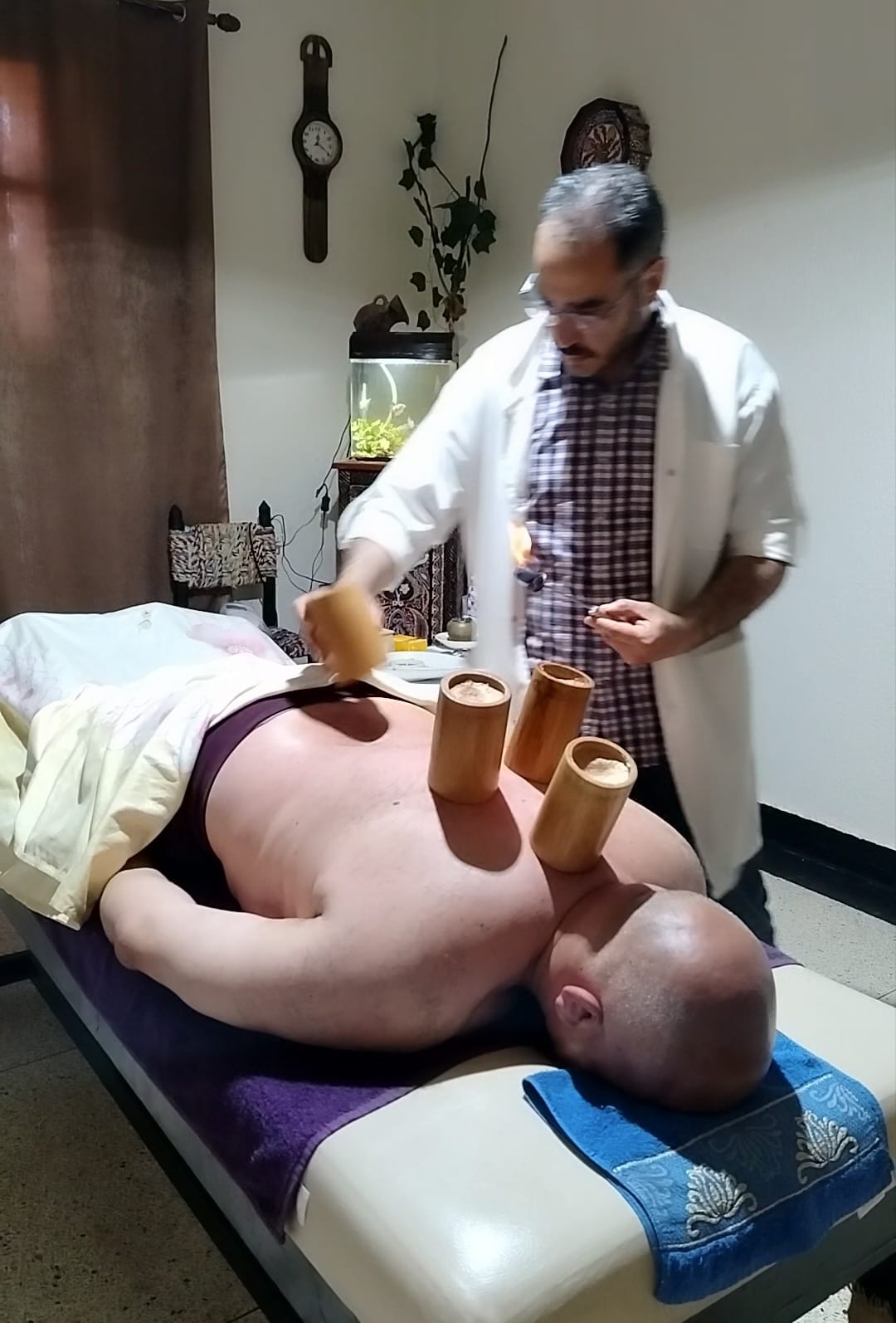 Bamboo moxibustion therapy